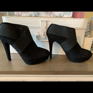 Stuart Weitzman booties
